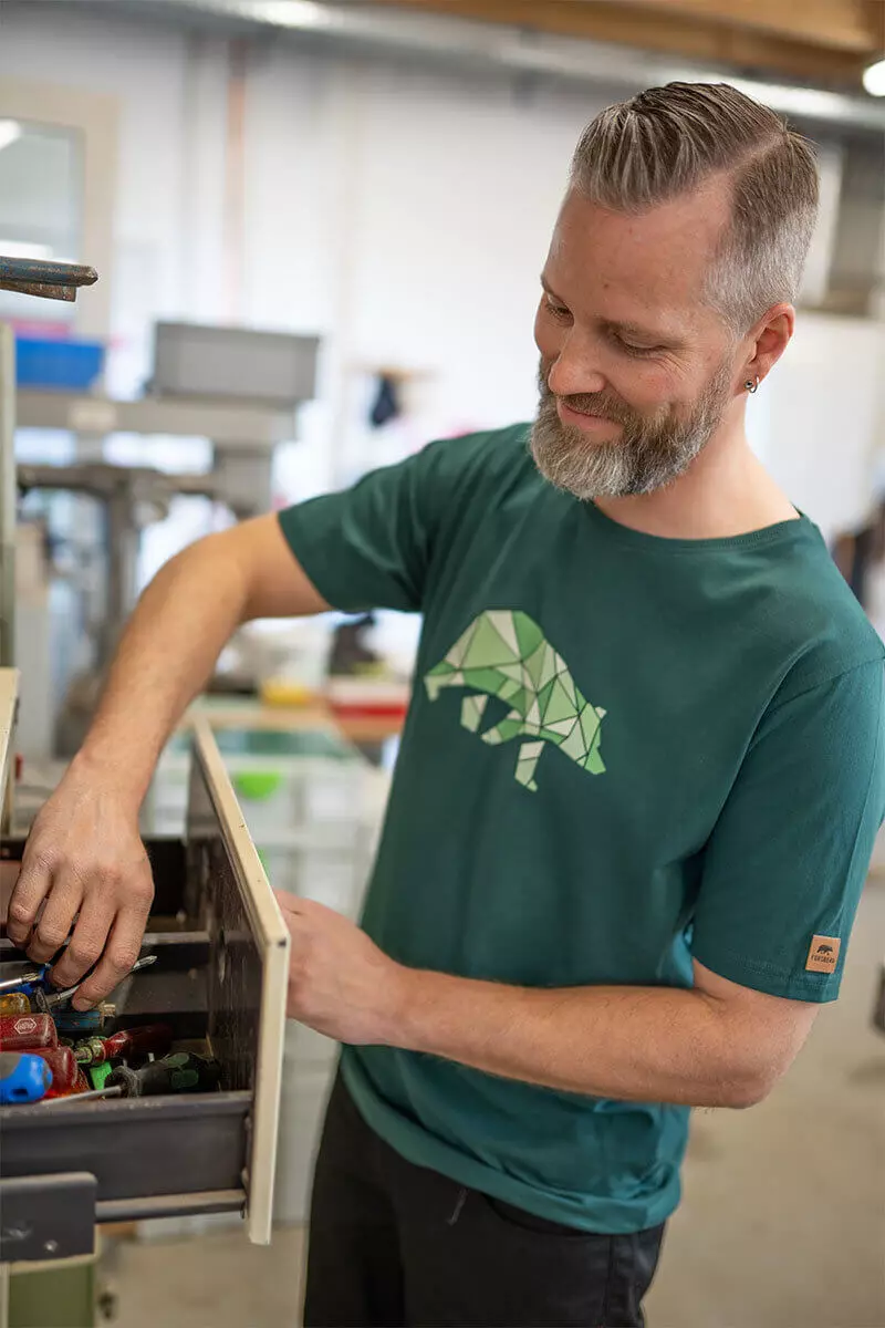 Erwachsener, Männlich, Mann, Person, T-shirt